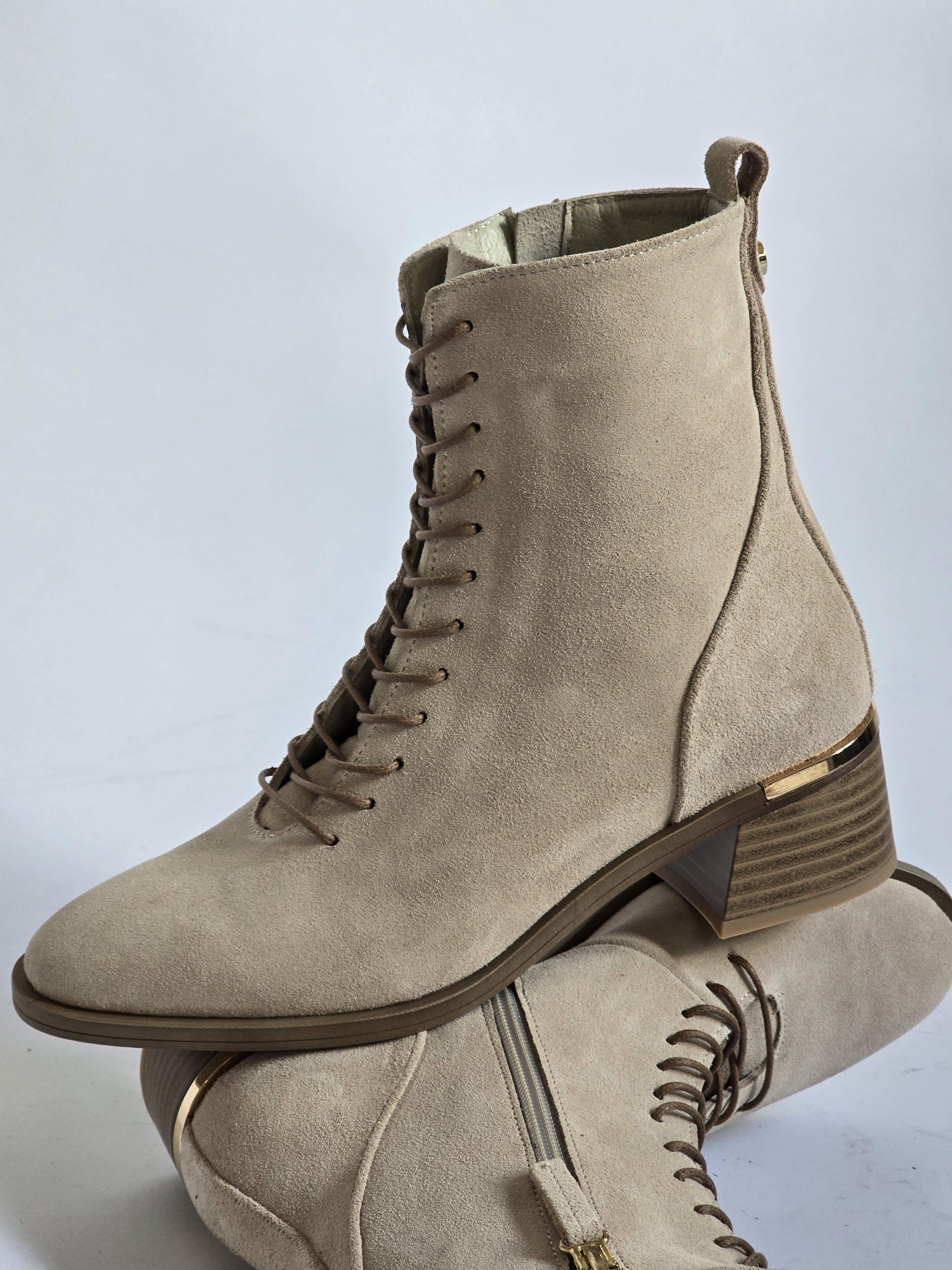 Maxton Sand