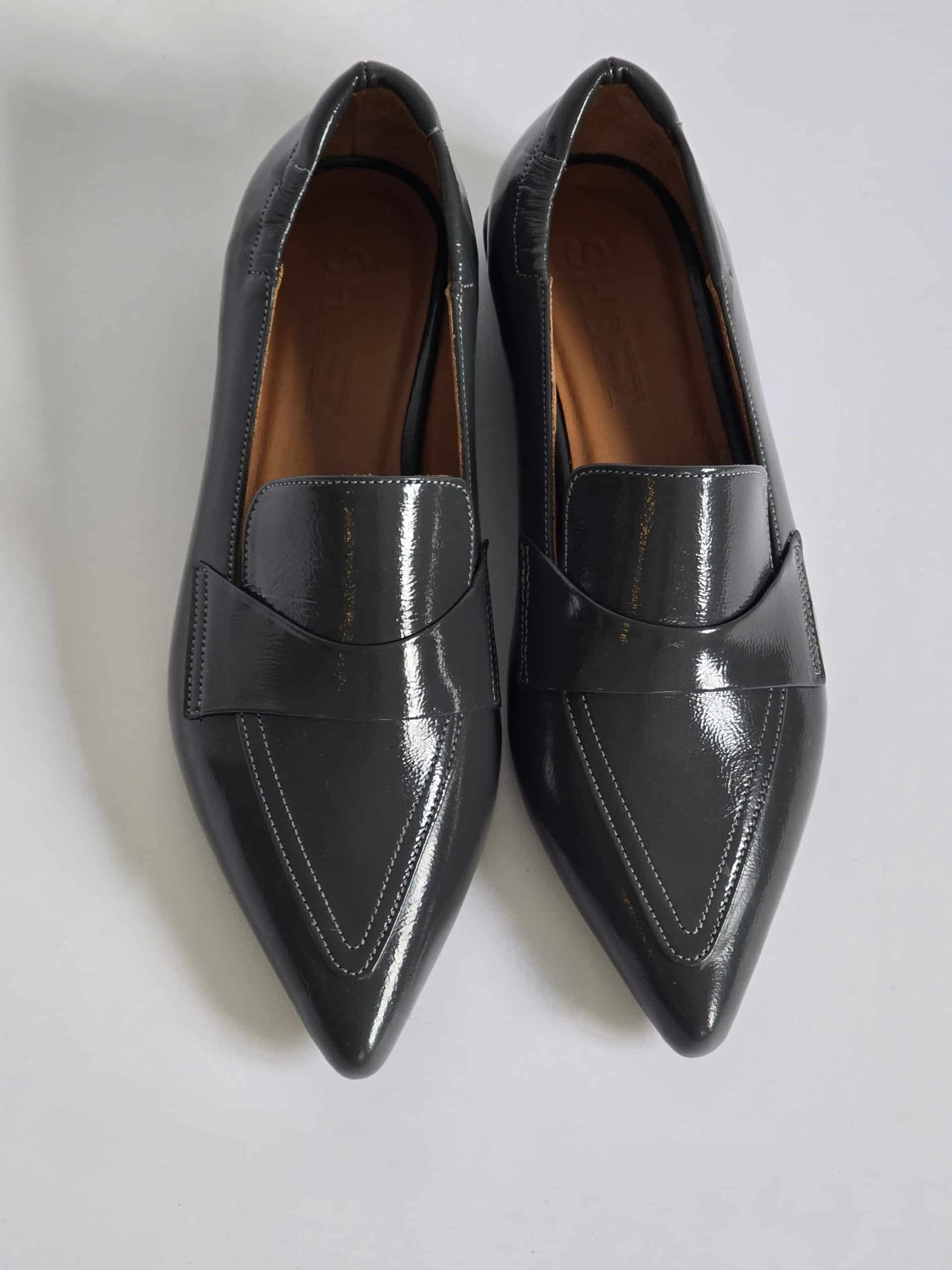 Helen Dark Grey