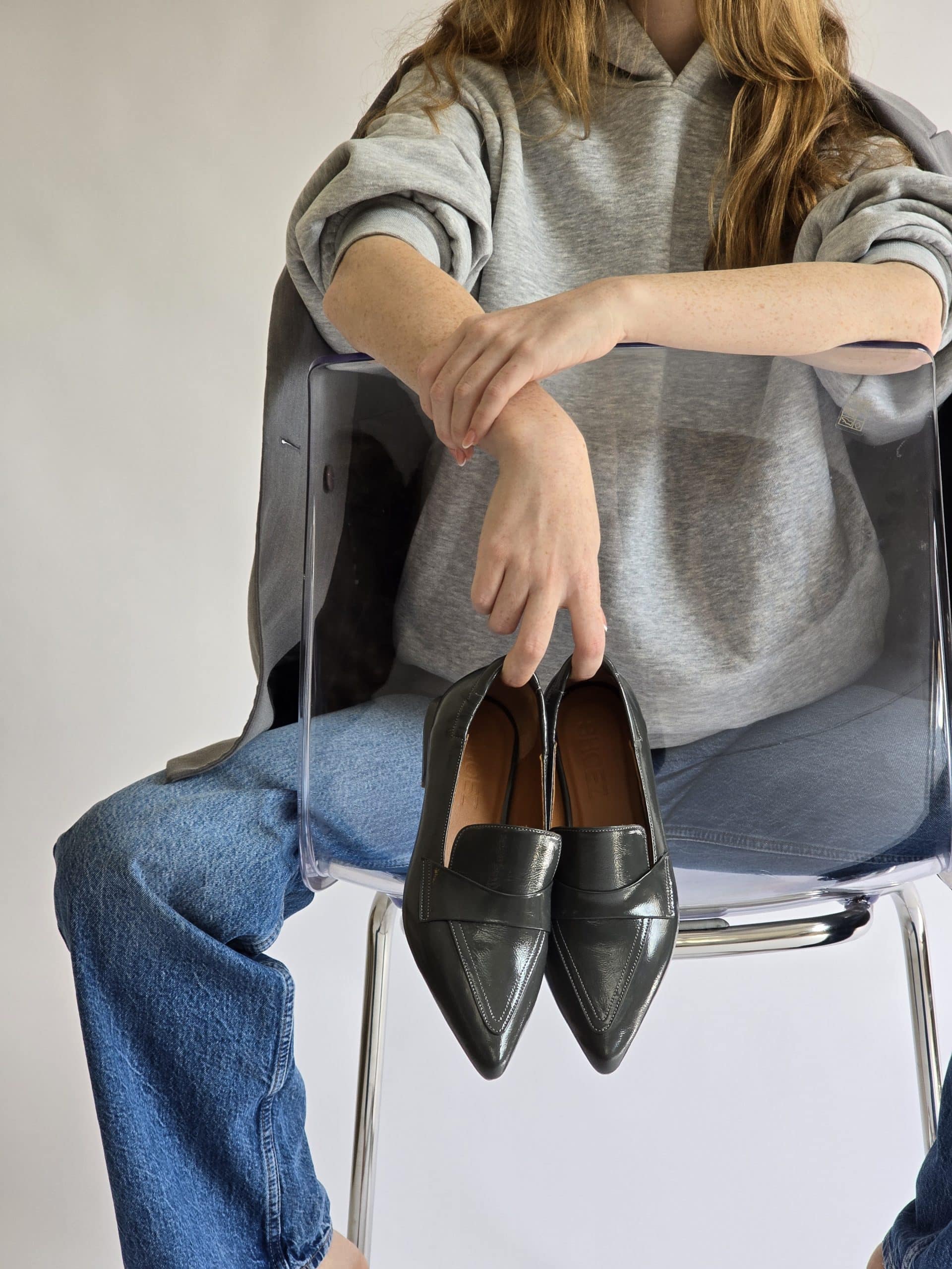 Helen Dark Grey