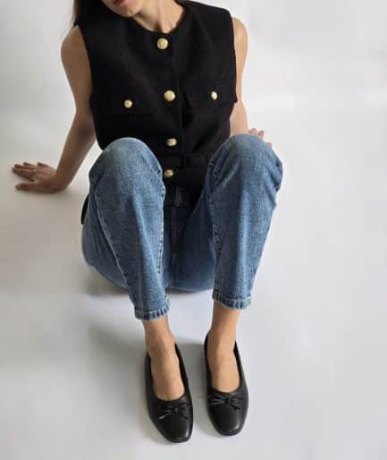 Alora Black