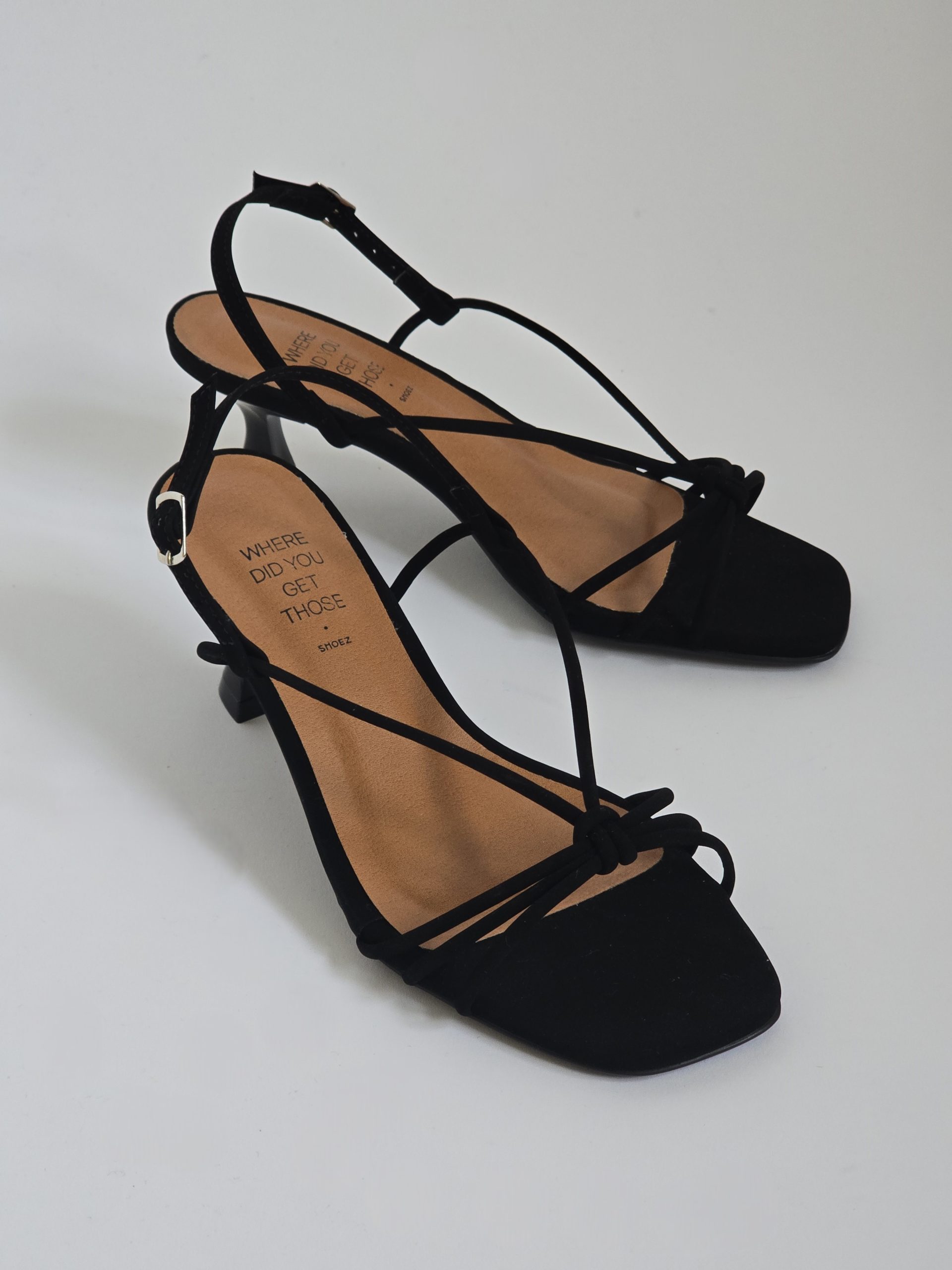 Vera Black Pre Order