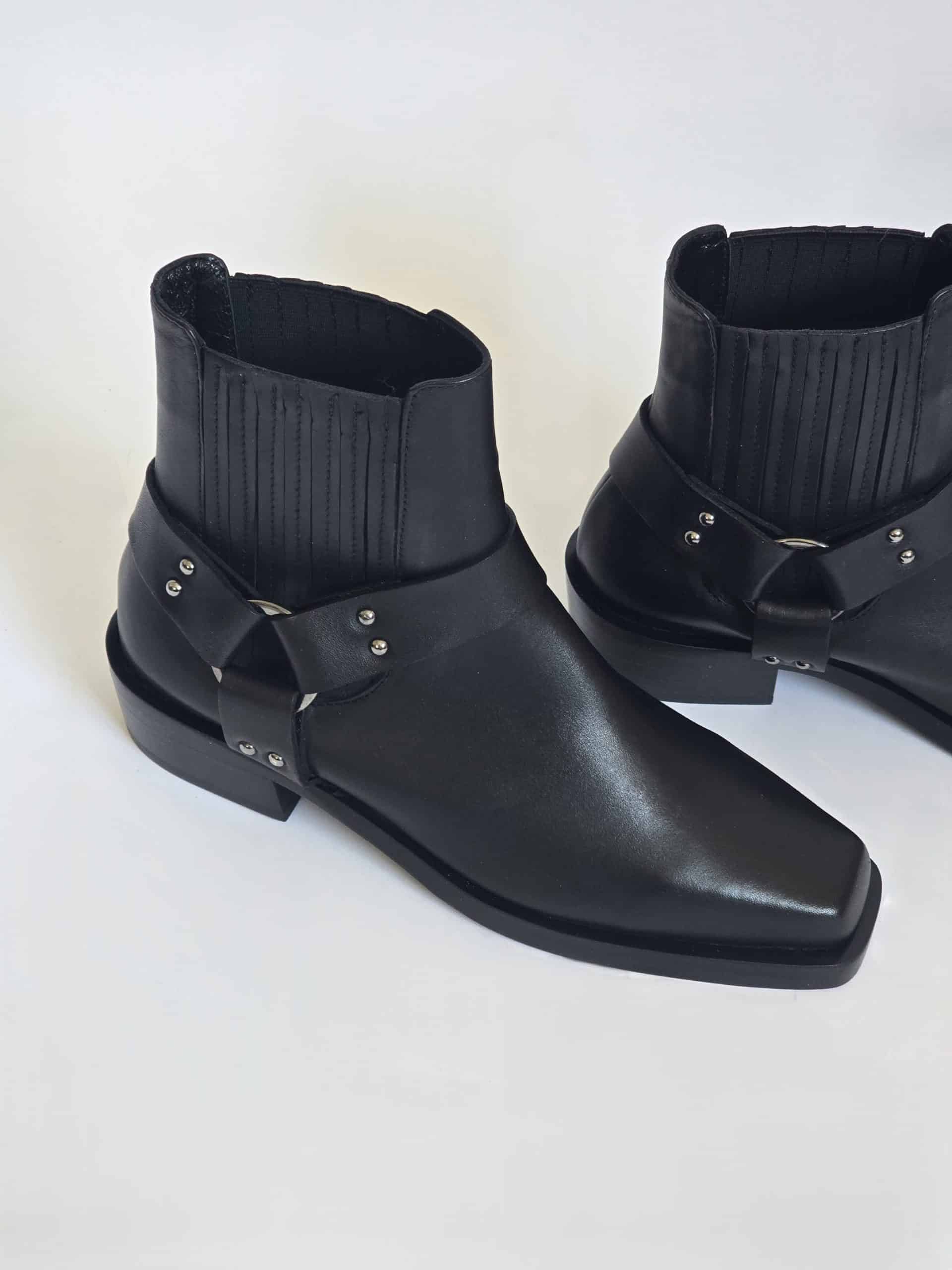 Gori Black