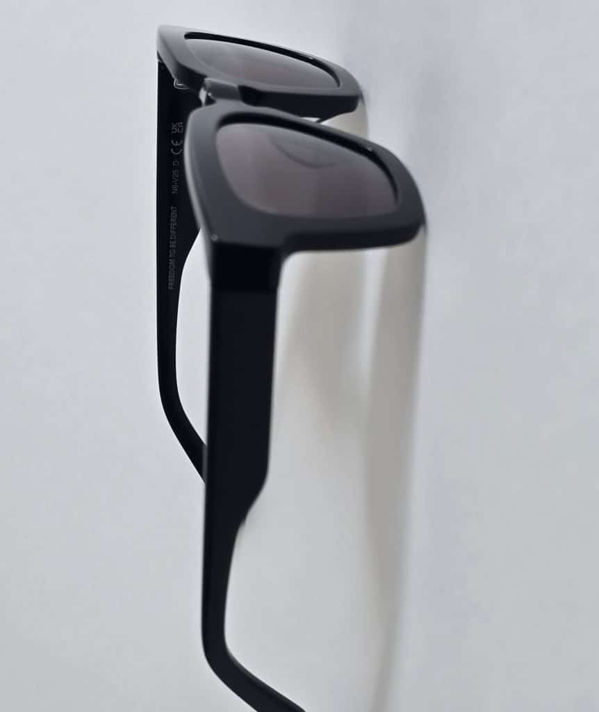 Logan Classic Black