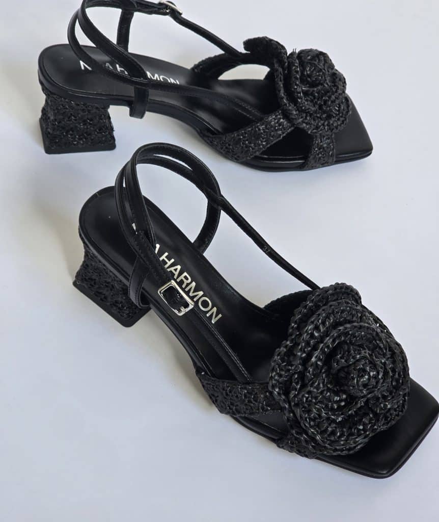 Exclusive - Nola Black