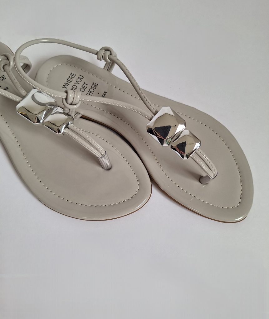 Wendy Light Grey