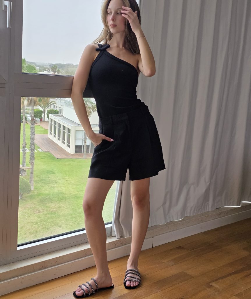 Tatum Black