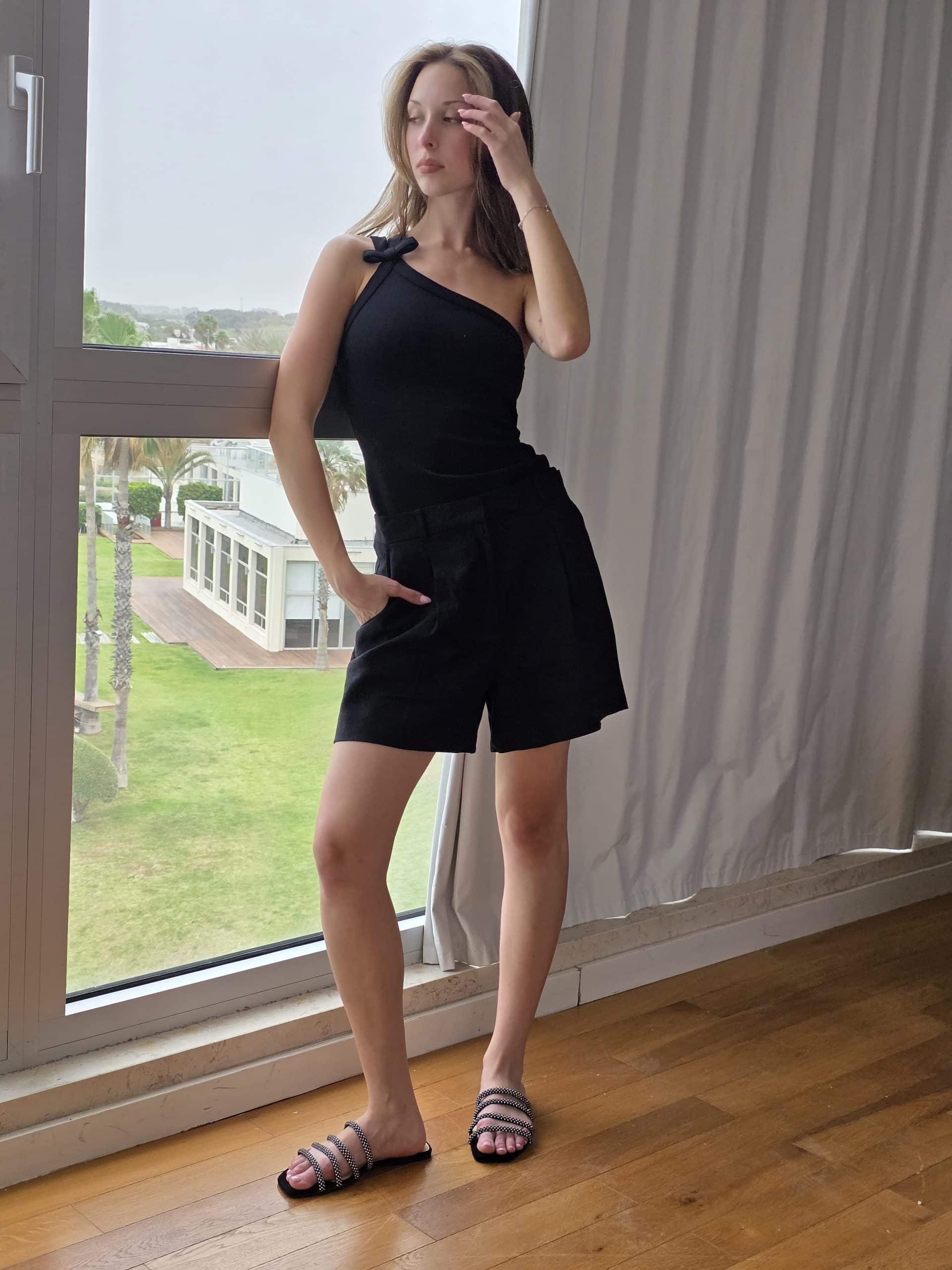 Tatum Black