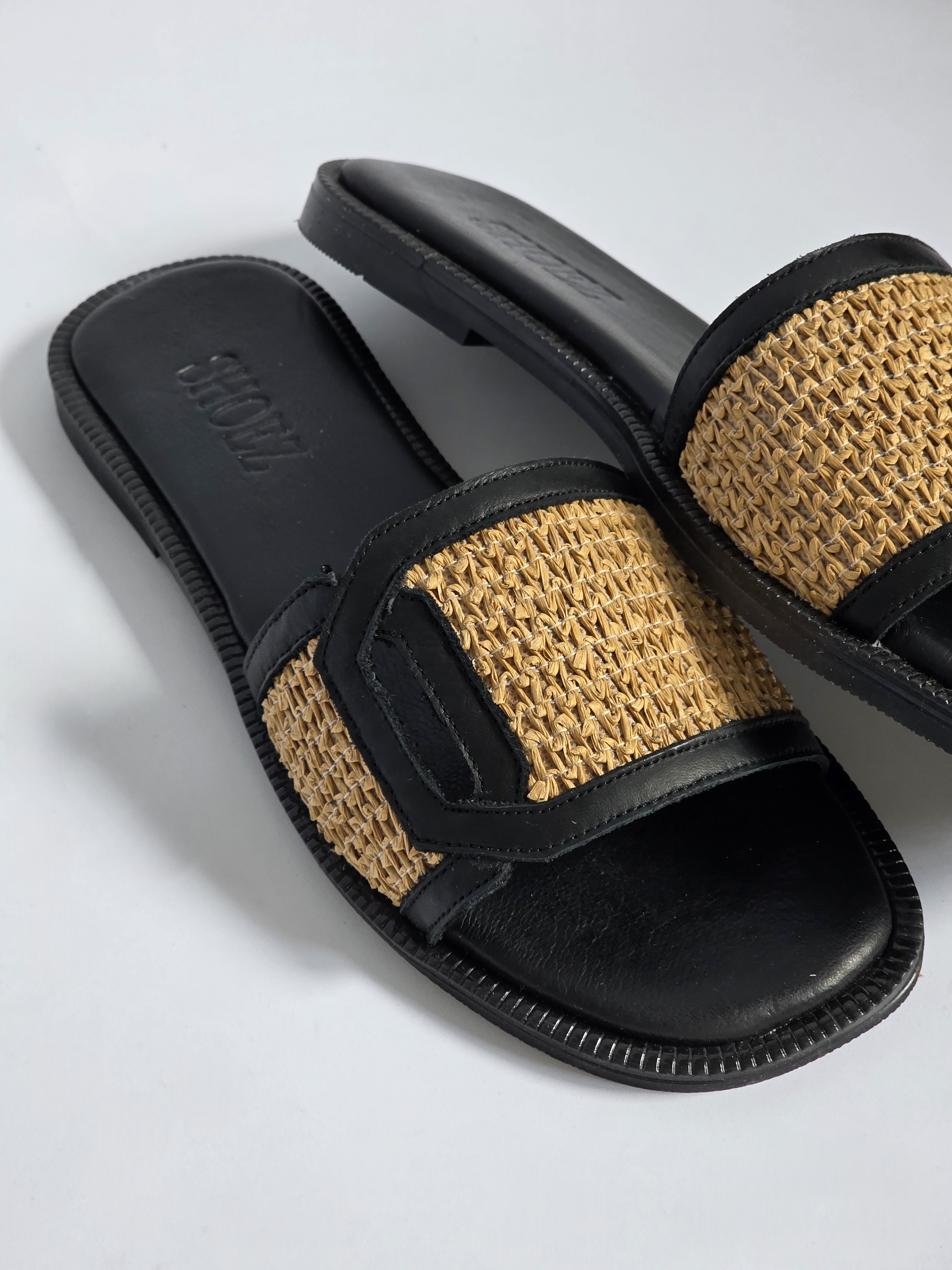 Tulum Black