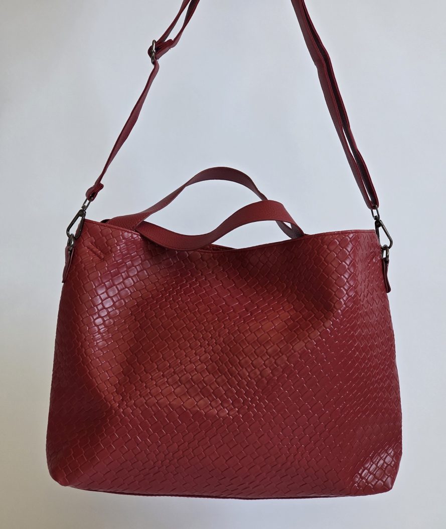 תיק גדול קלוע Cherry