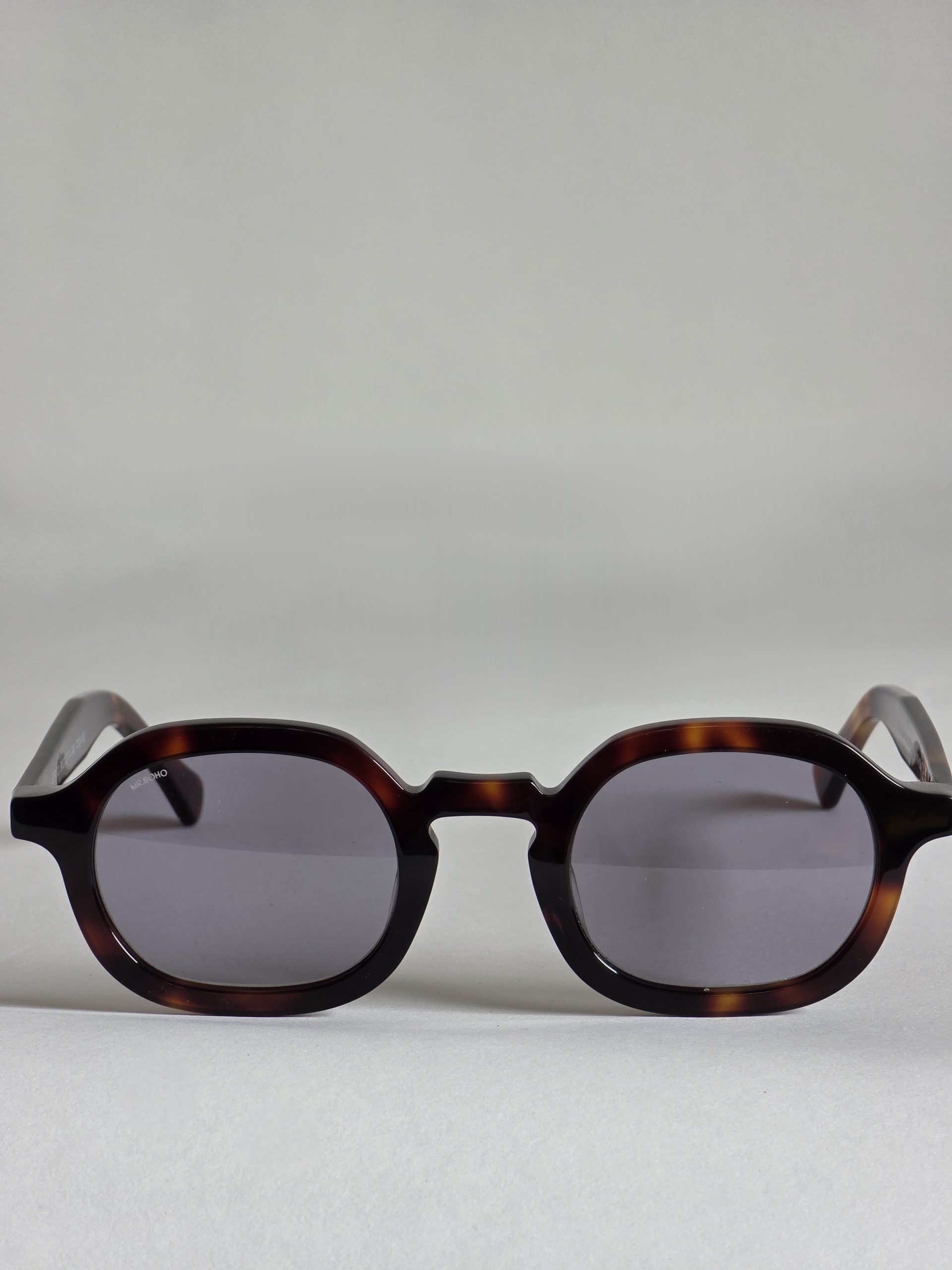 Prisma – Elpatio Walnut