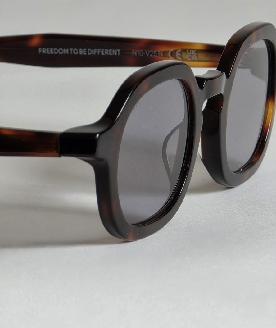 Prisma – Elpatio Walnut
