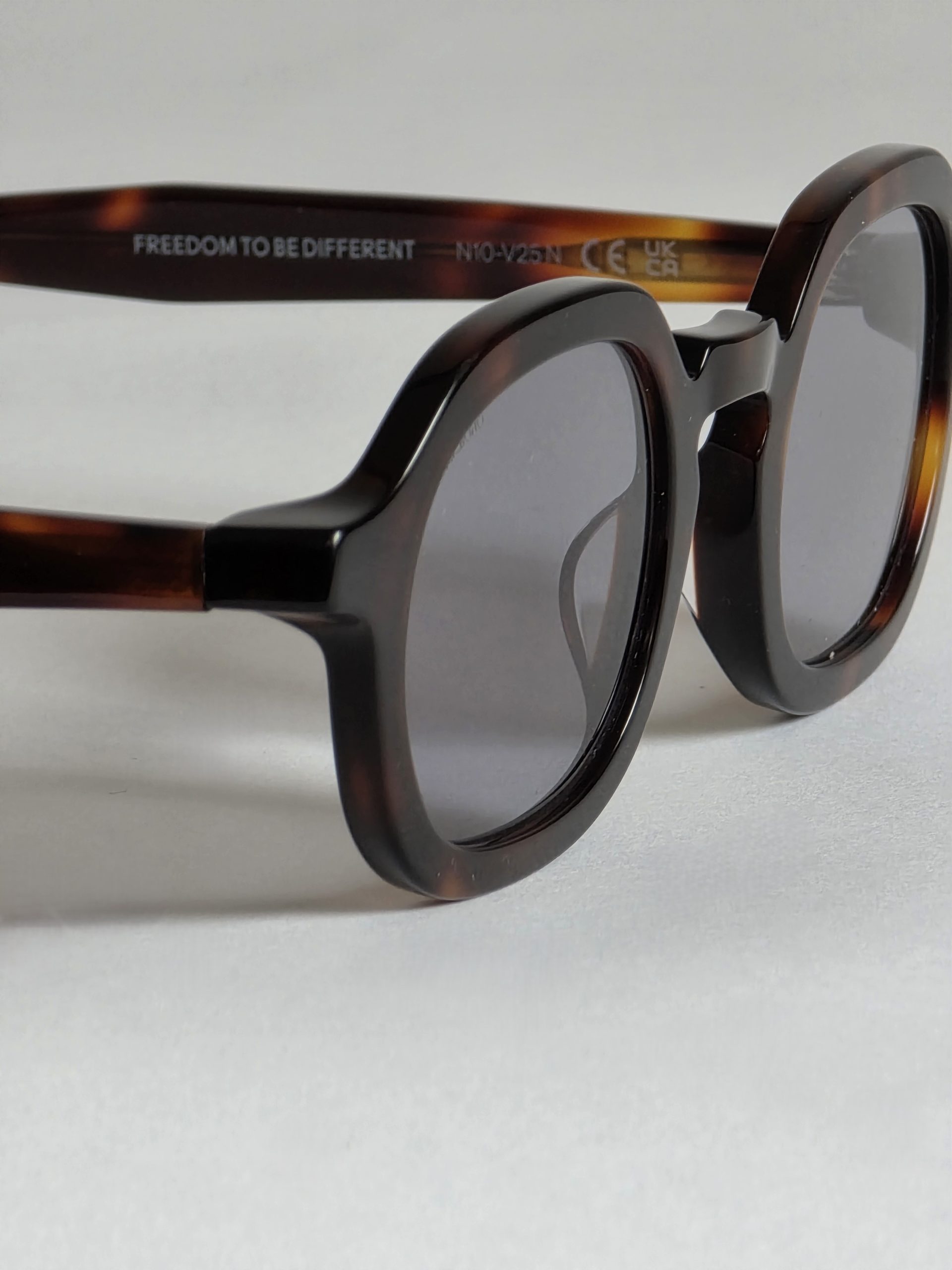 Prisma – Elpatio Walnut