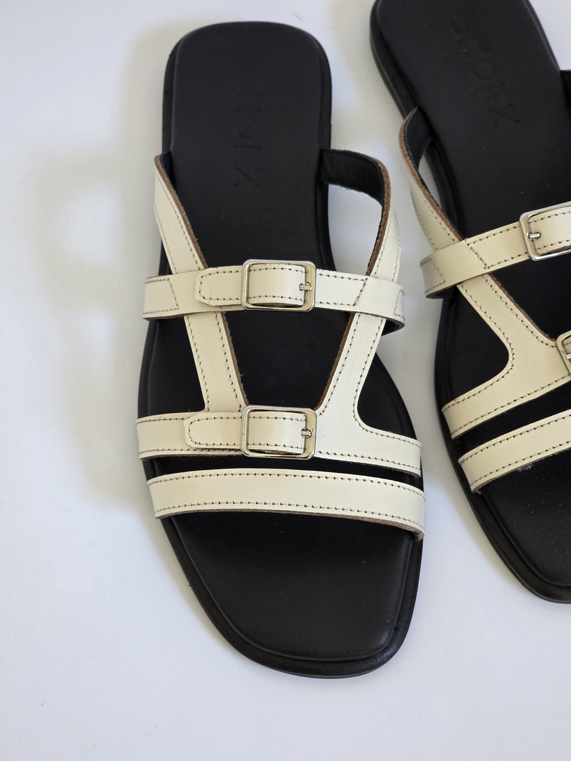 Zelia Off White