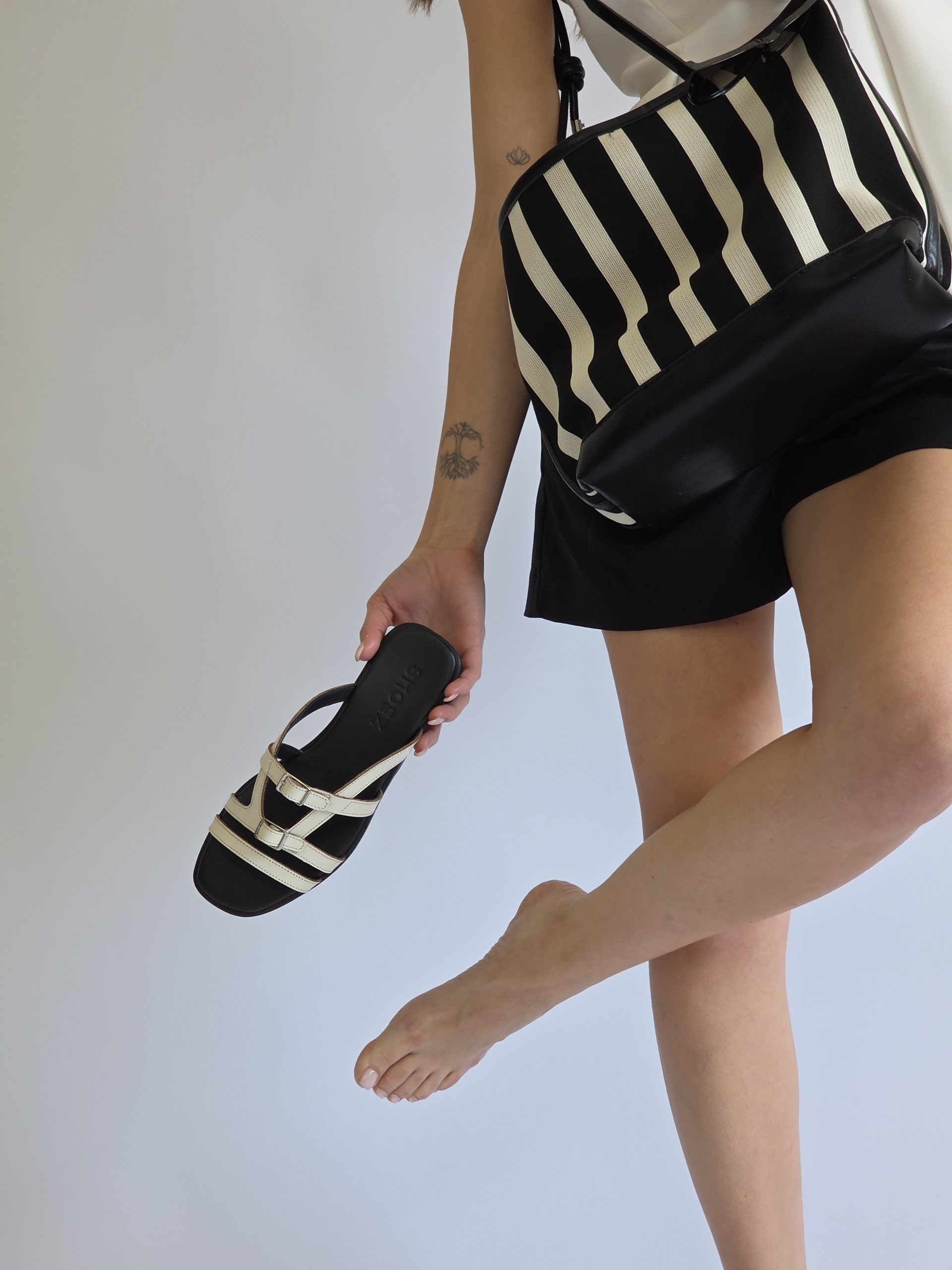 Zelia Off White