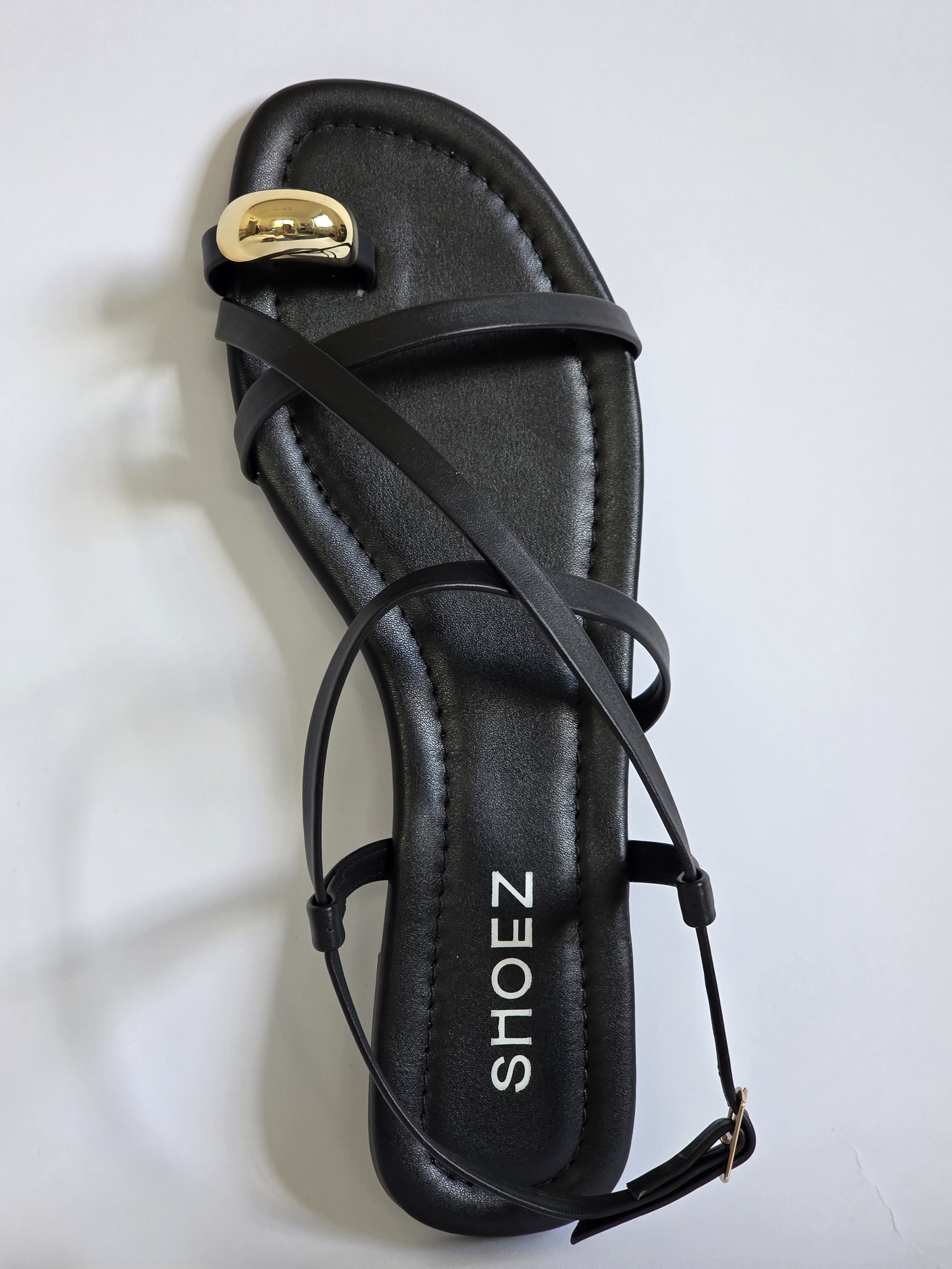 Diara Black Pre-Order