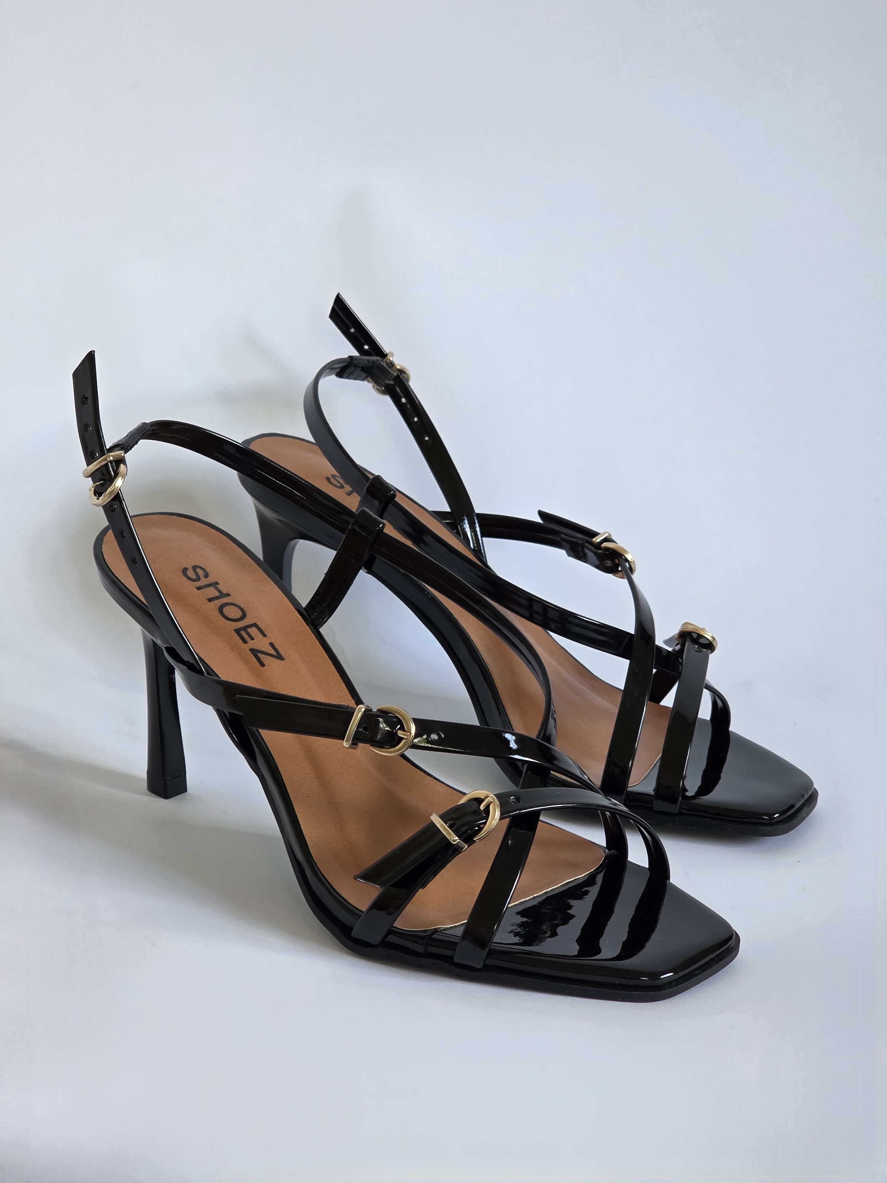 Geneva Black Pre Order