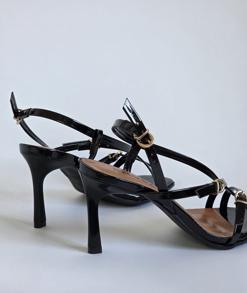 Geneva Black