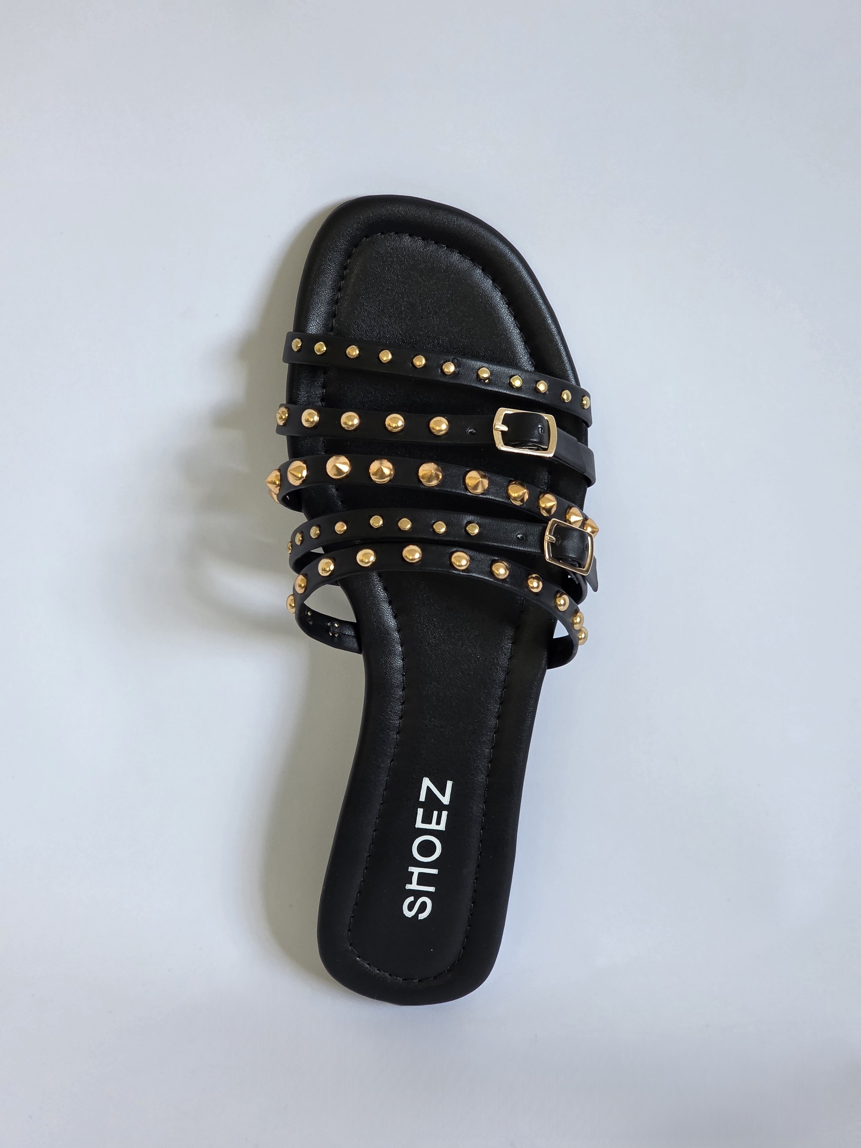 Amaia Black Pre-Order