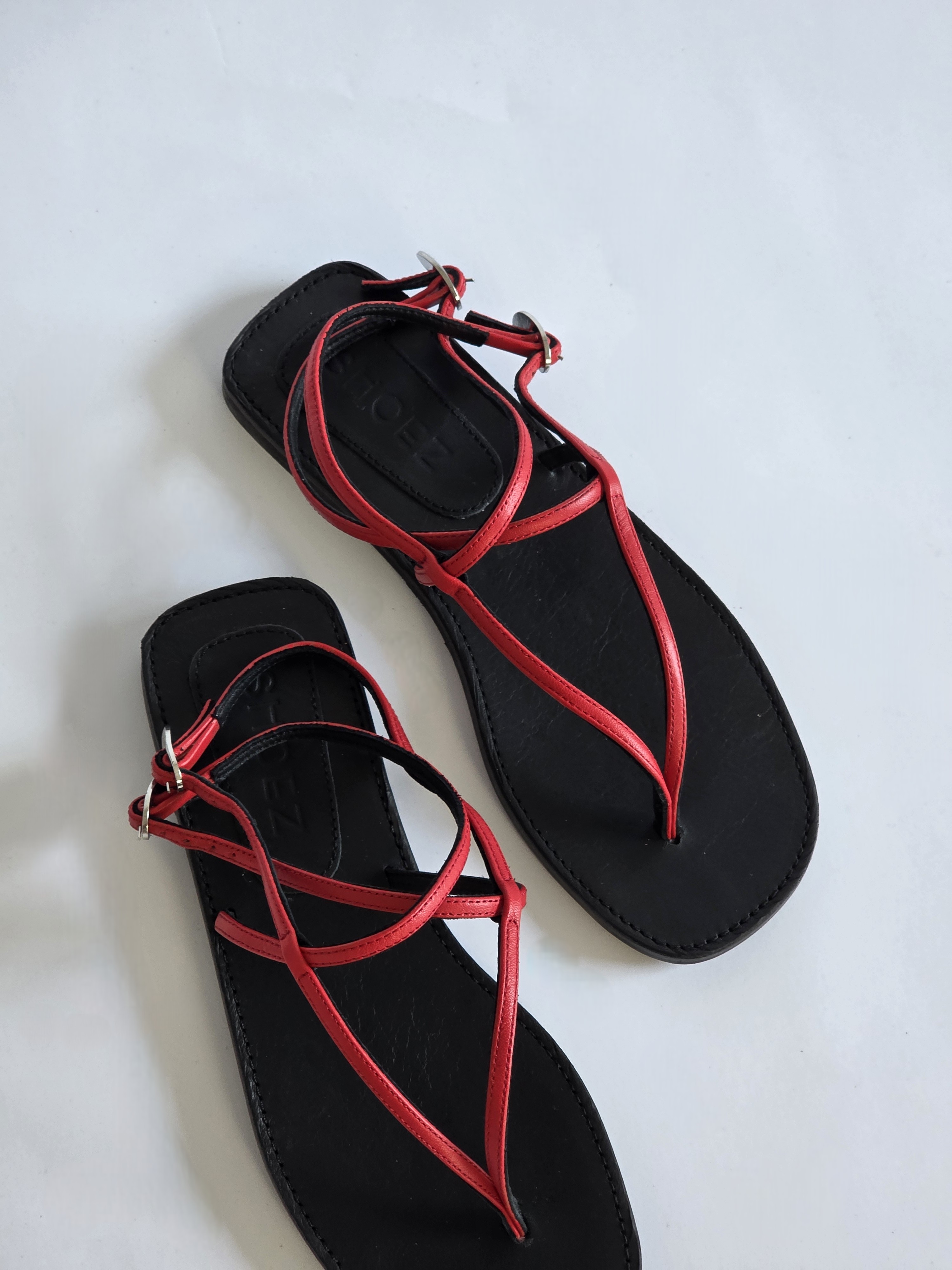 Badu Red