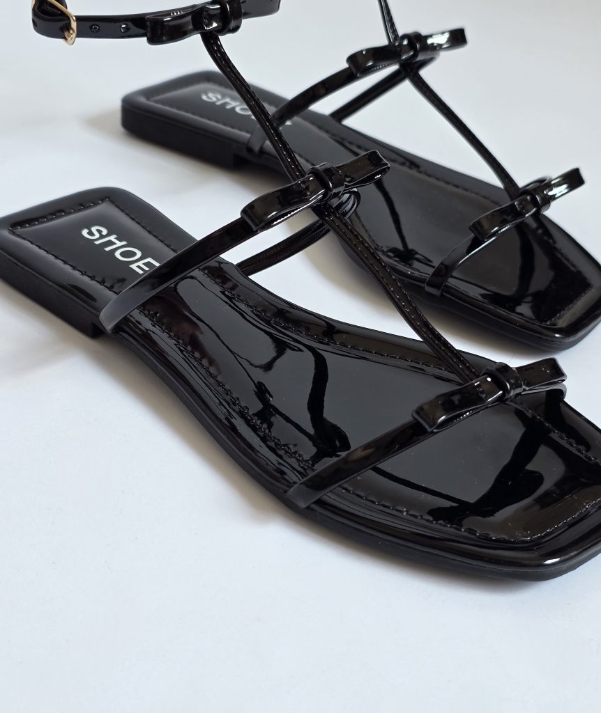 Pallas Black