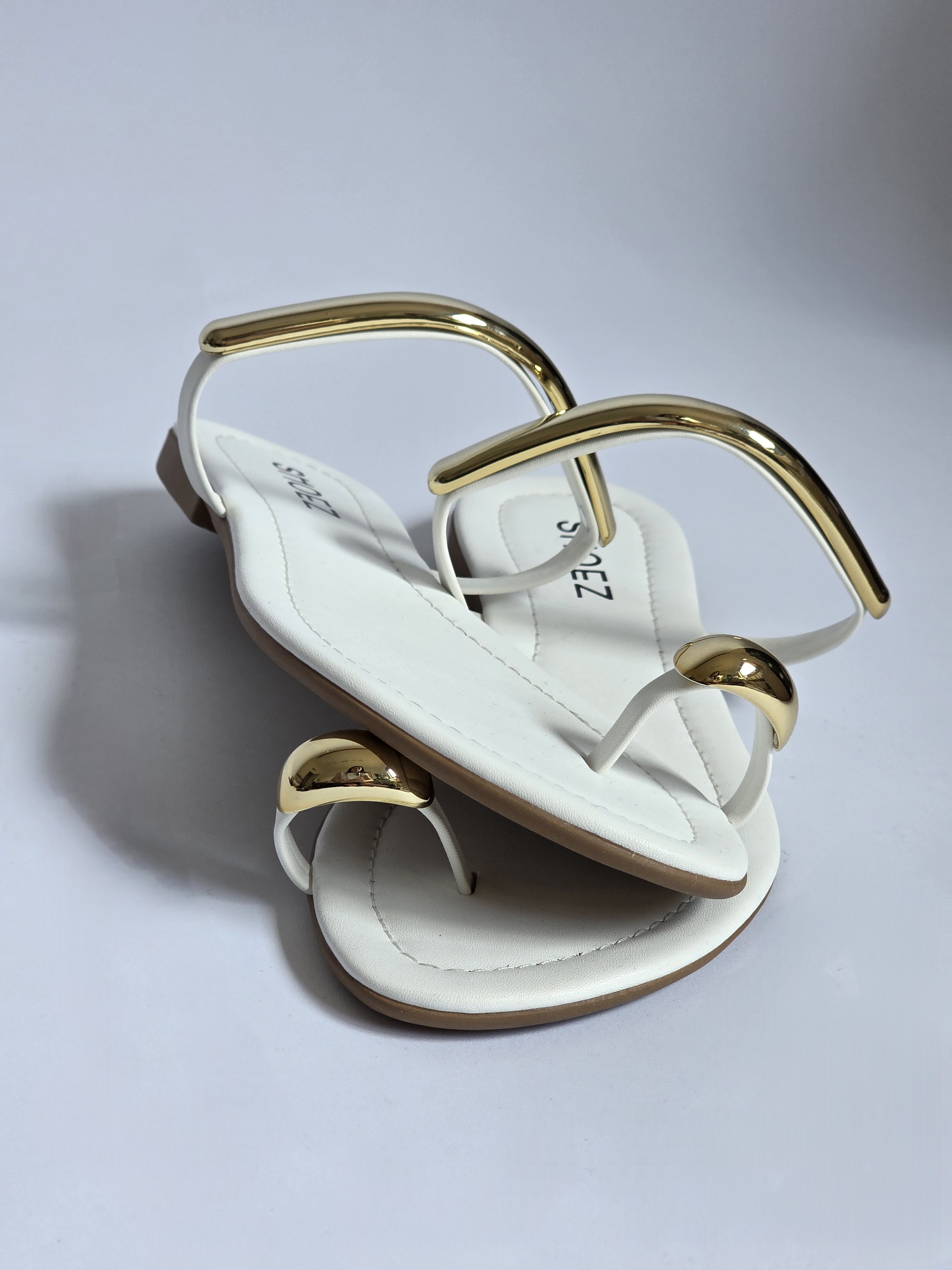 Ariya White Pre Order