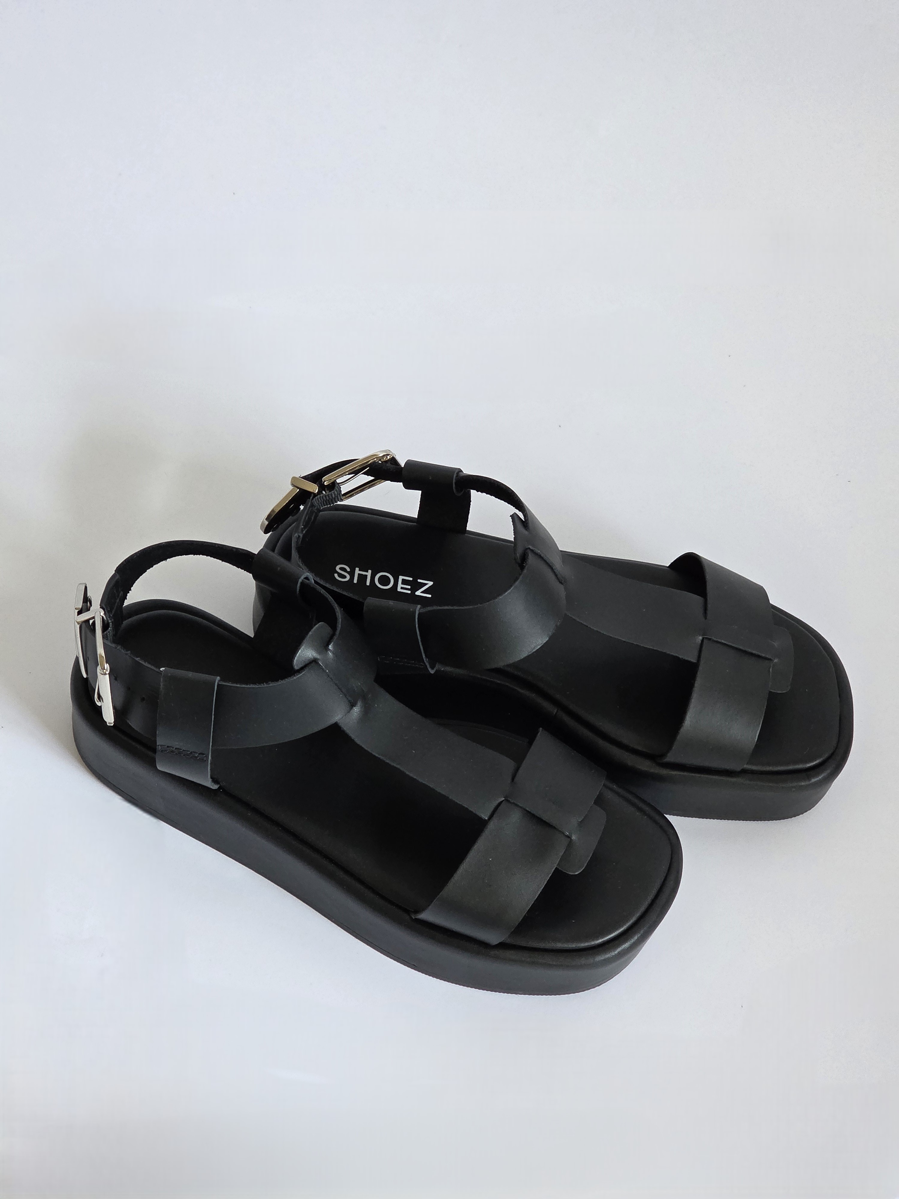 Saya Black