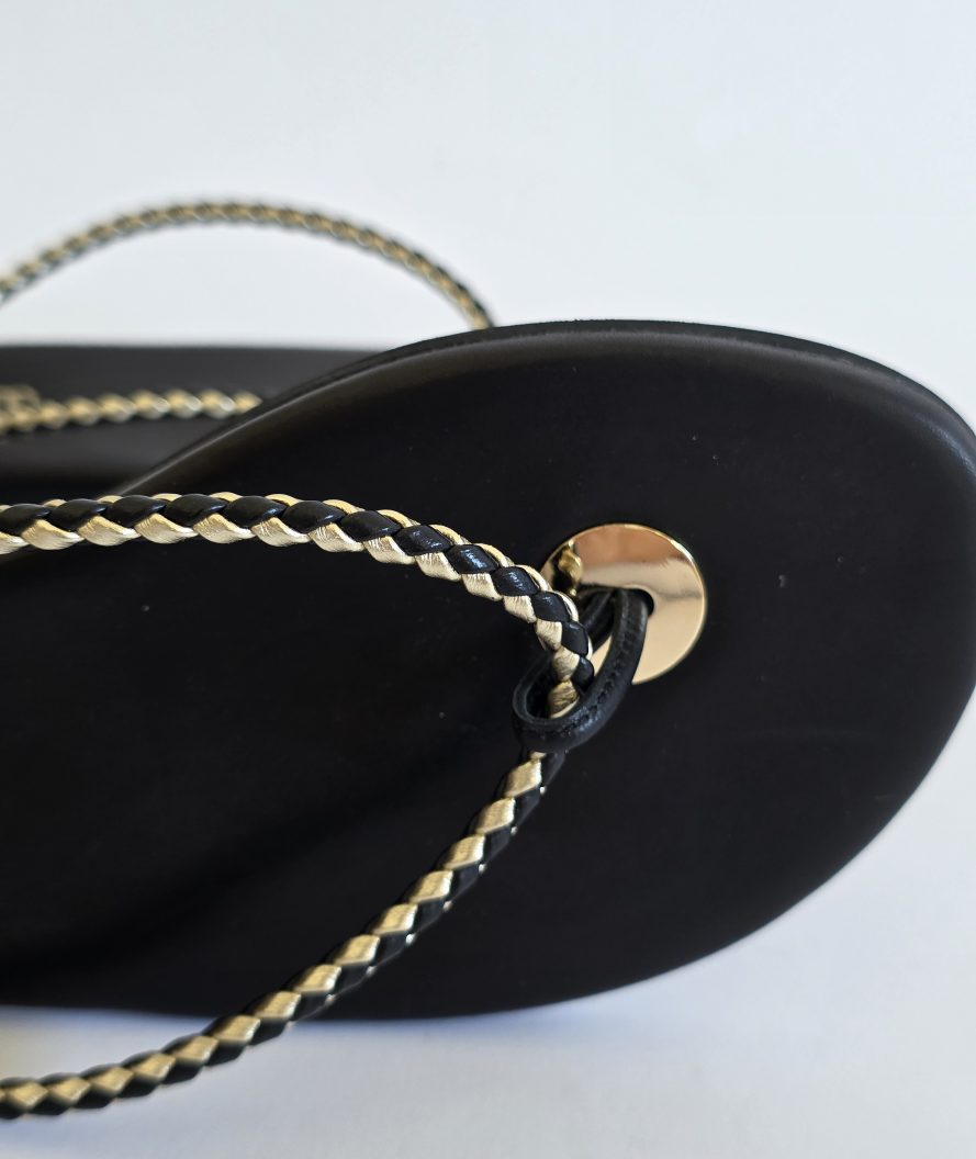 Nomos Black