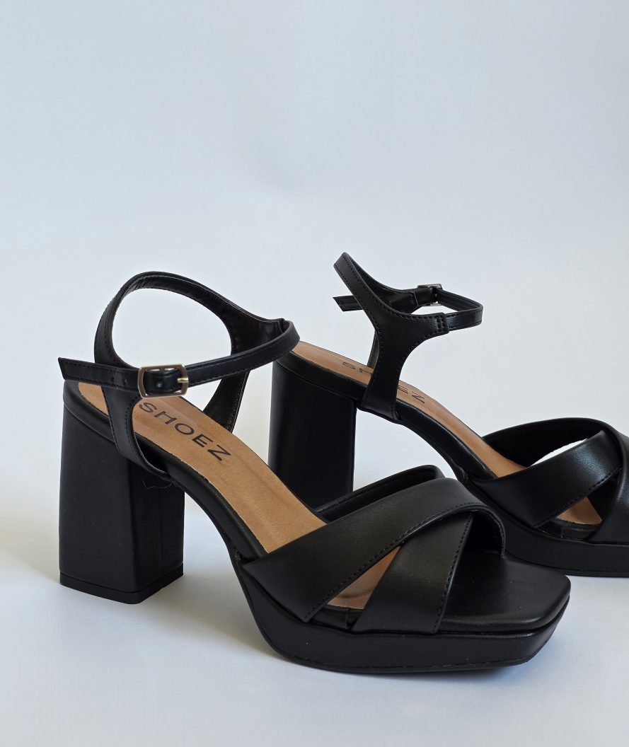 Dalma Black