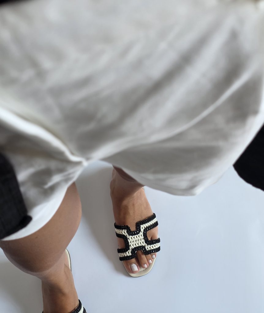 Zuri Cream Black