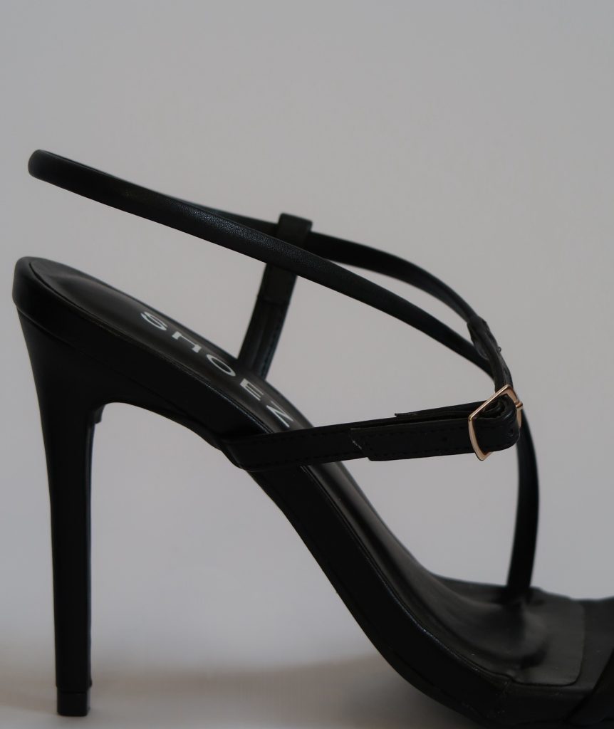 Elara Black