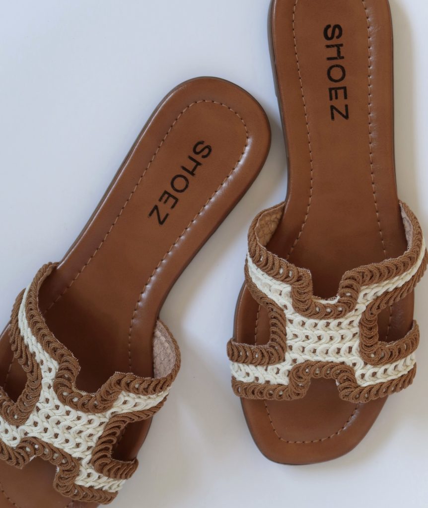 Zuri Brown White