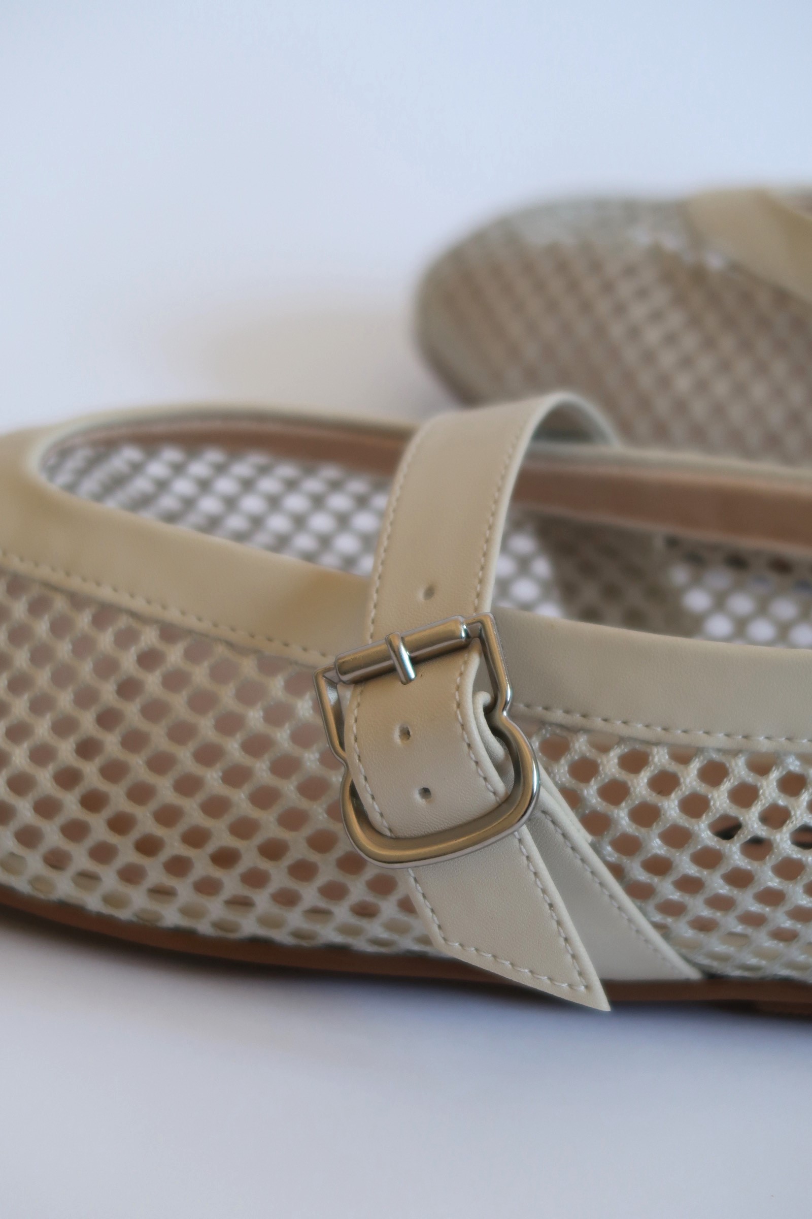 Vallery Offwhite