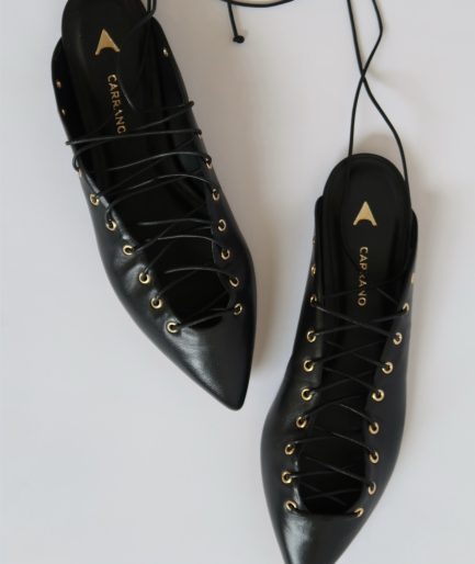 Capsule - Trixie Black