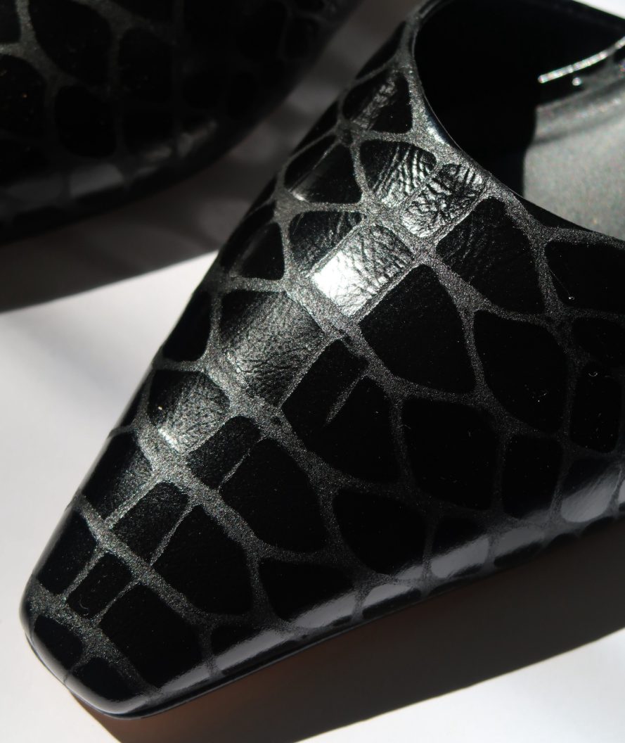 Soho Black