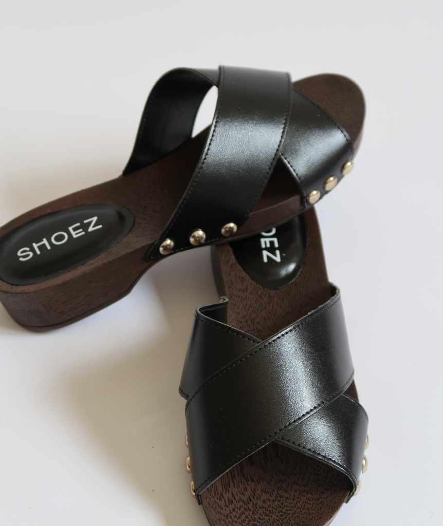 Anai Black