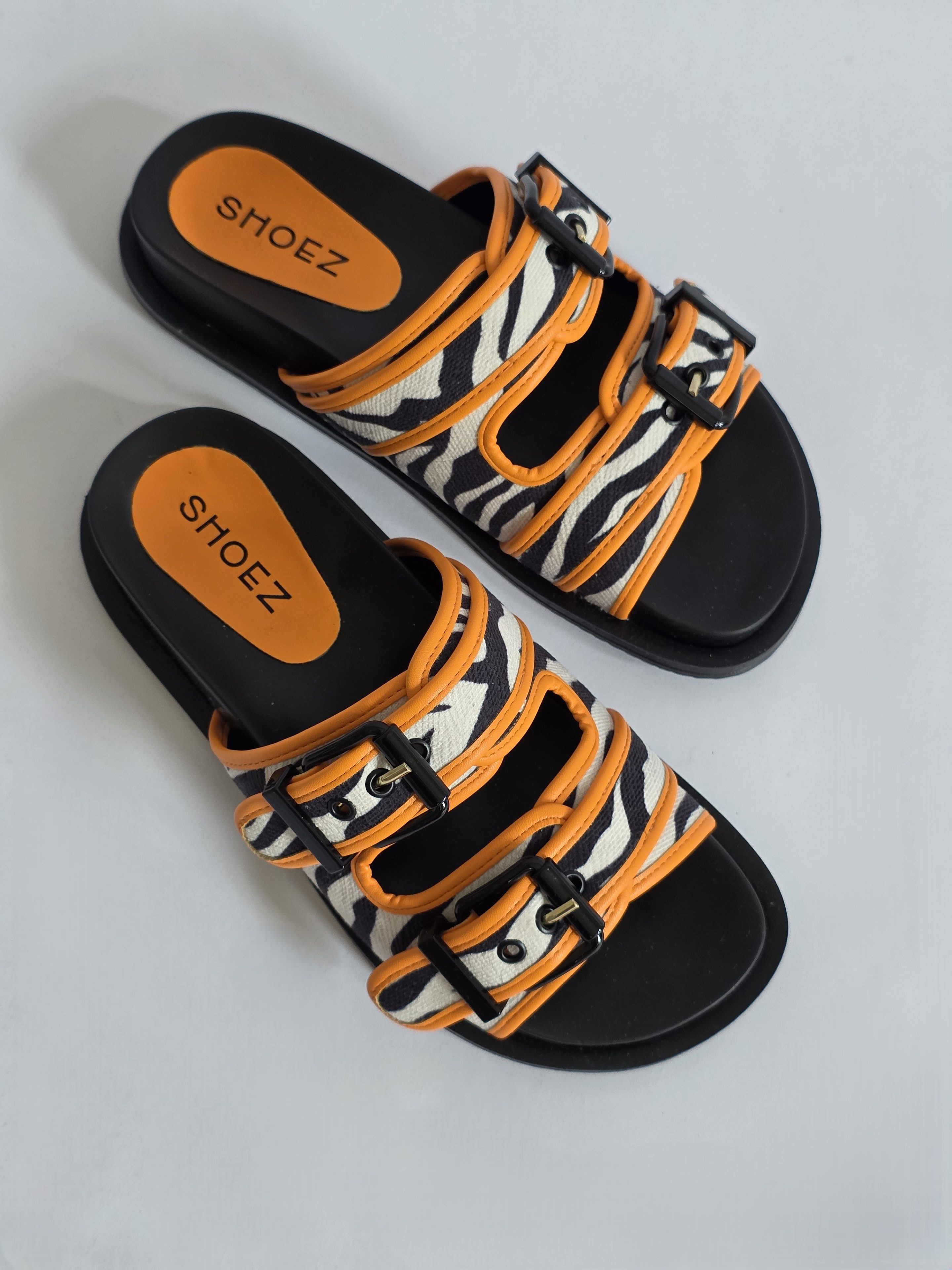 Ellie Zebra Neon