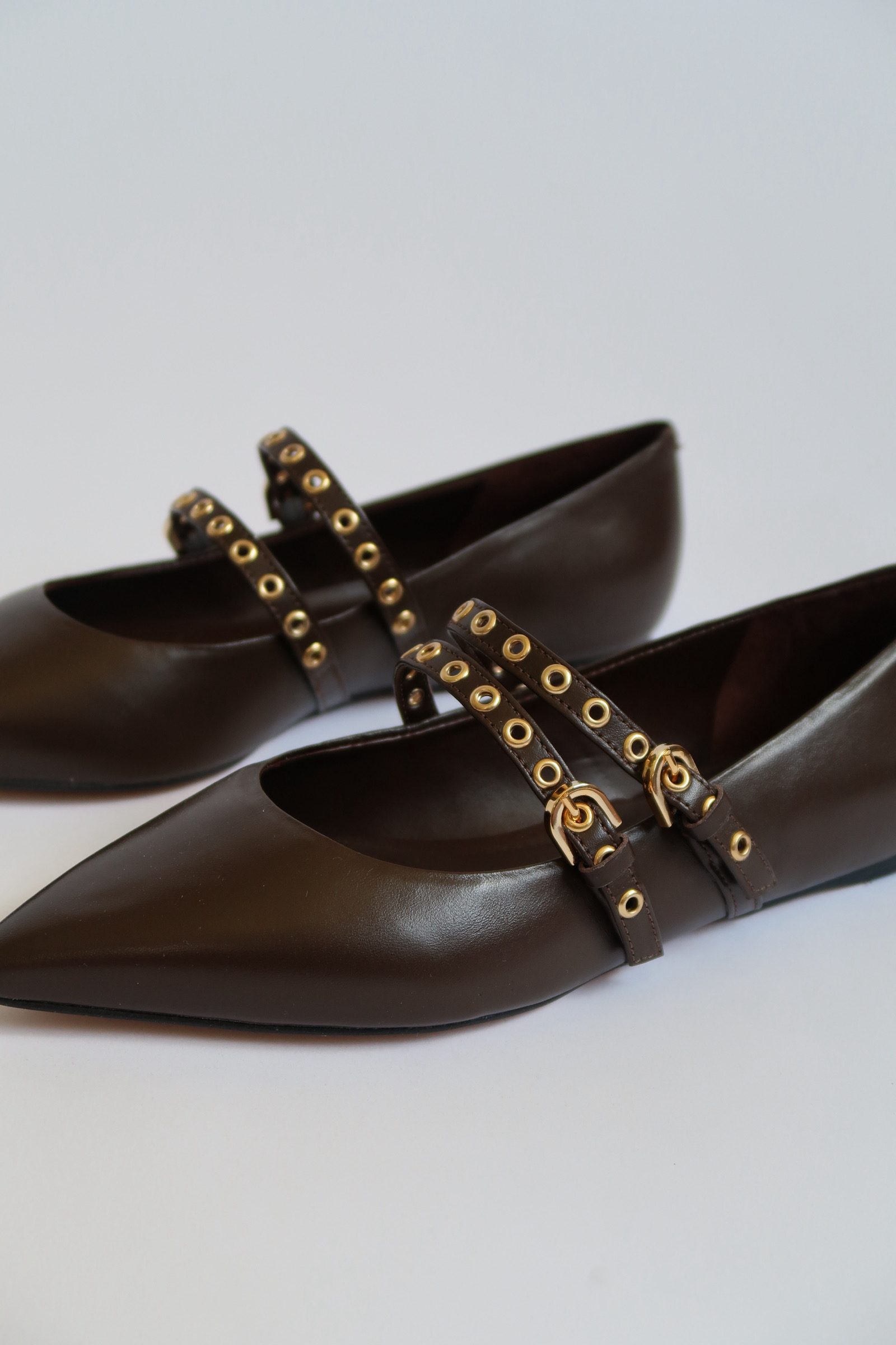 Mikela Dark Brown