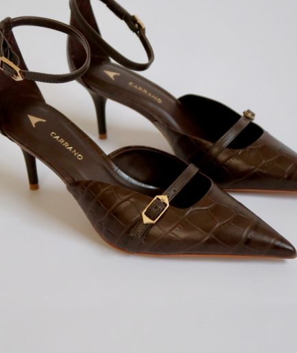 Uma Dark Brown