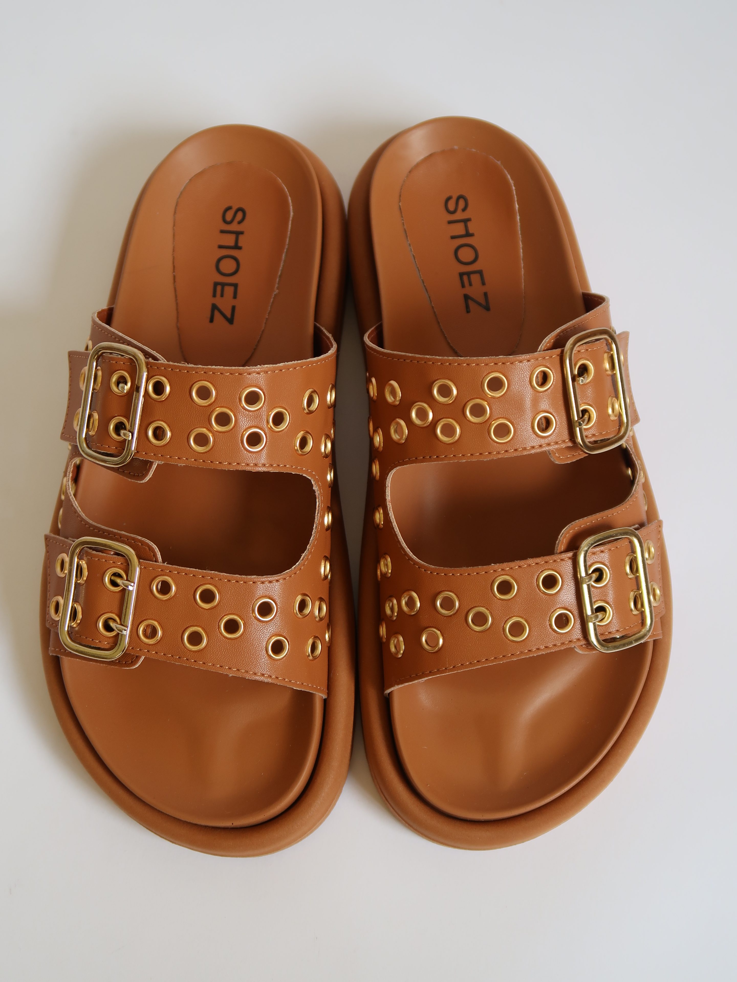 Traveler Brown