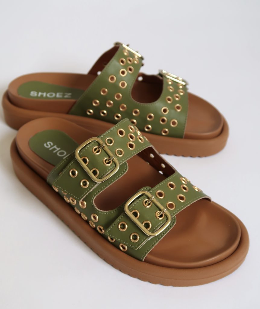 Traveler Green
