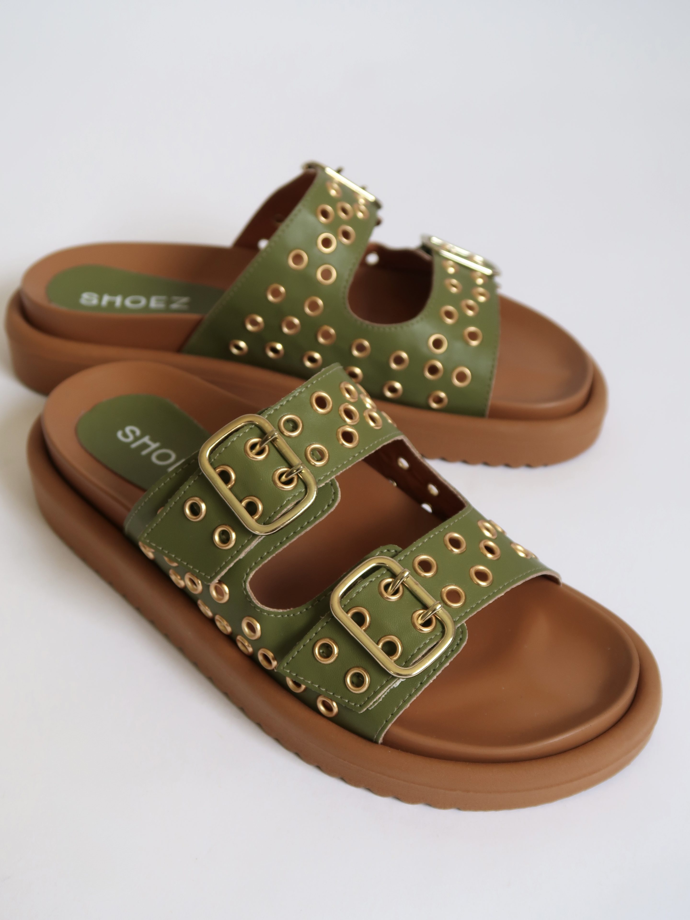 Traveler Green