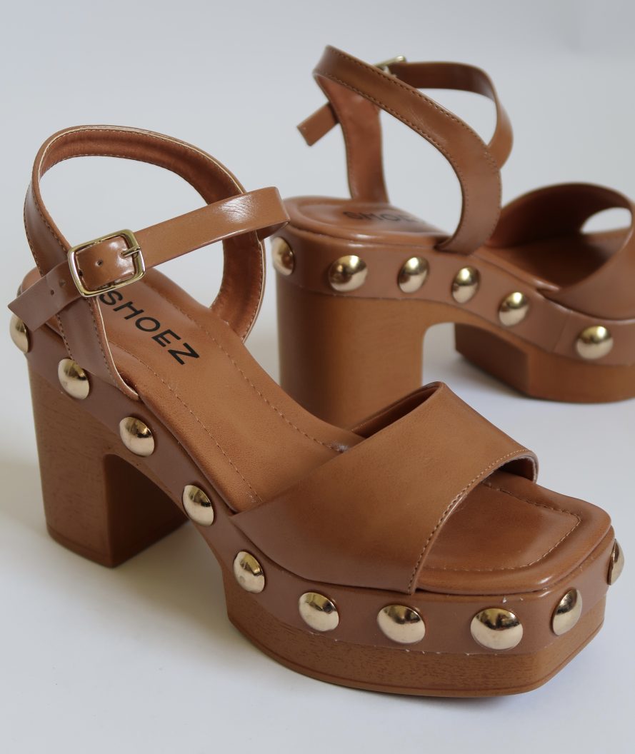 Frostine Studs