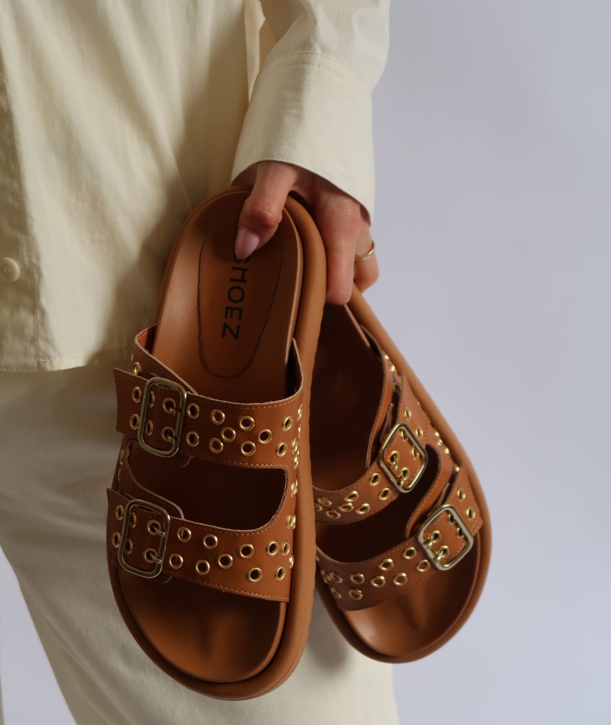 Traveler Brown