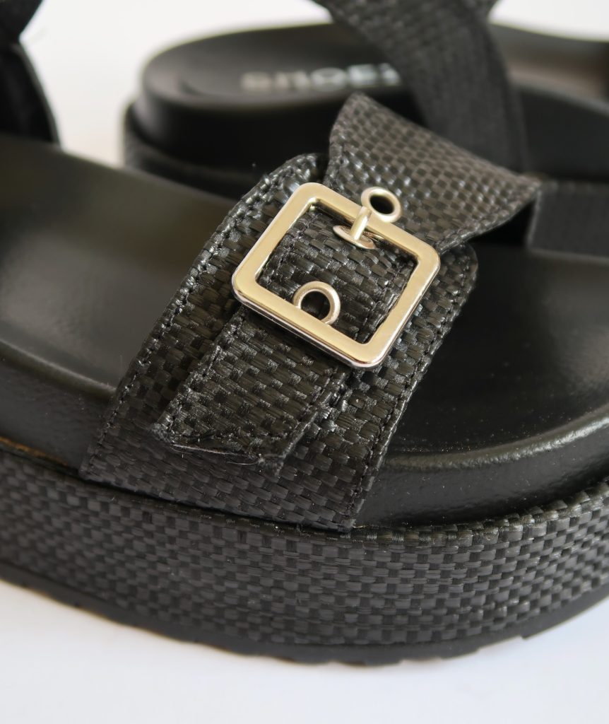 Signy Black
