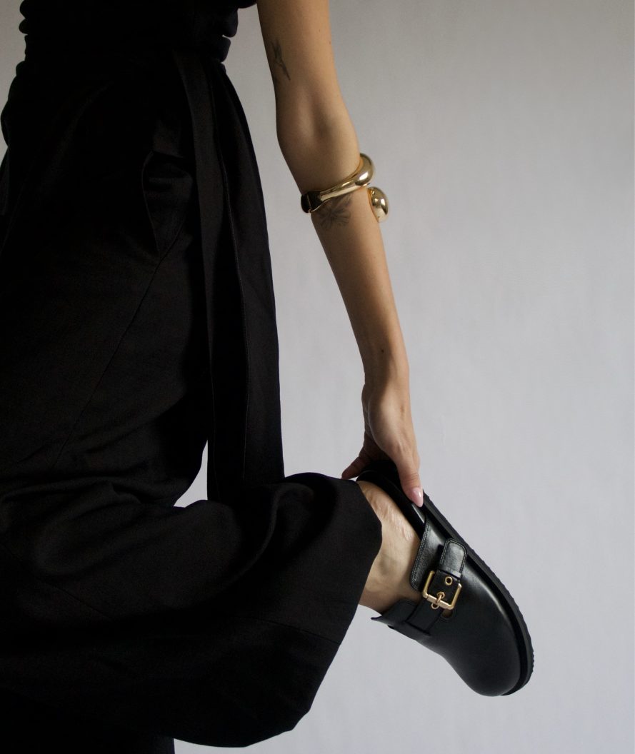Capsule - Bertha Black
