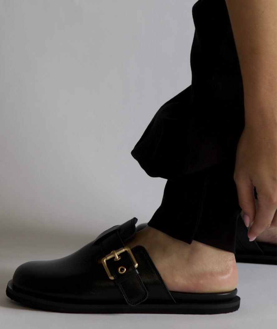 Capsule - Bertha Black