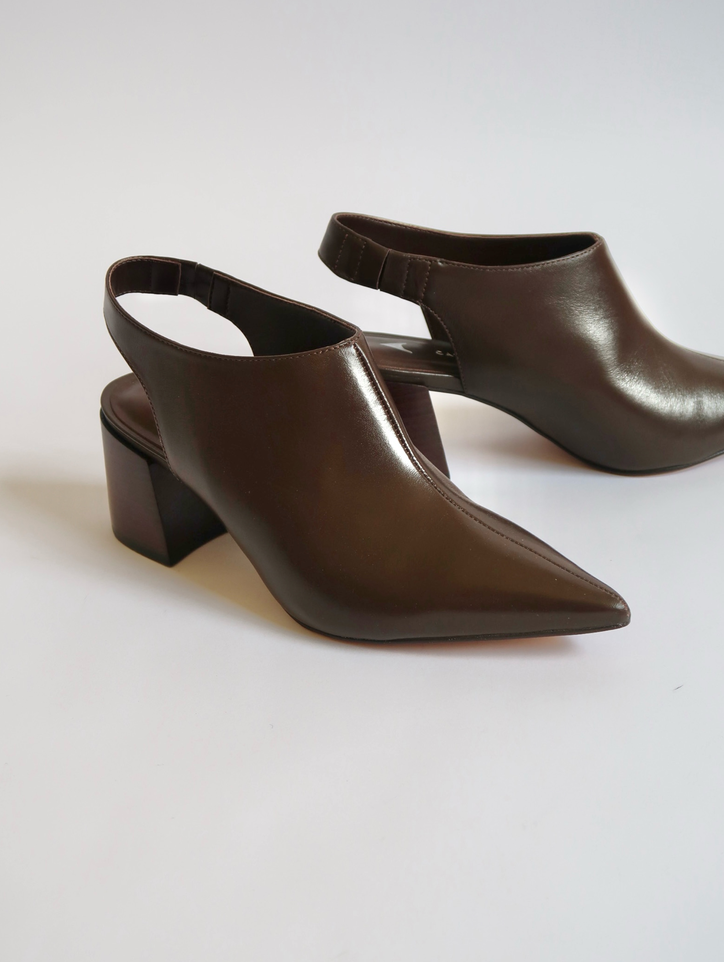 Emory Dark Brown