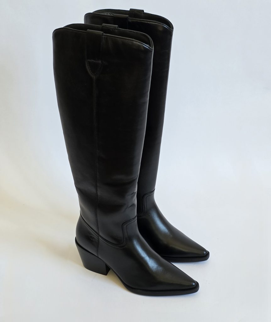 Everest Black