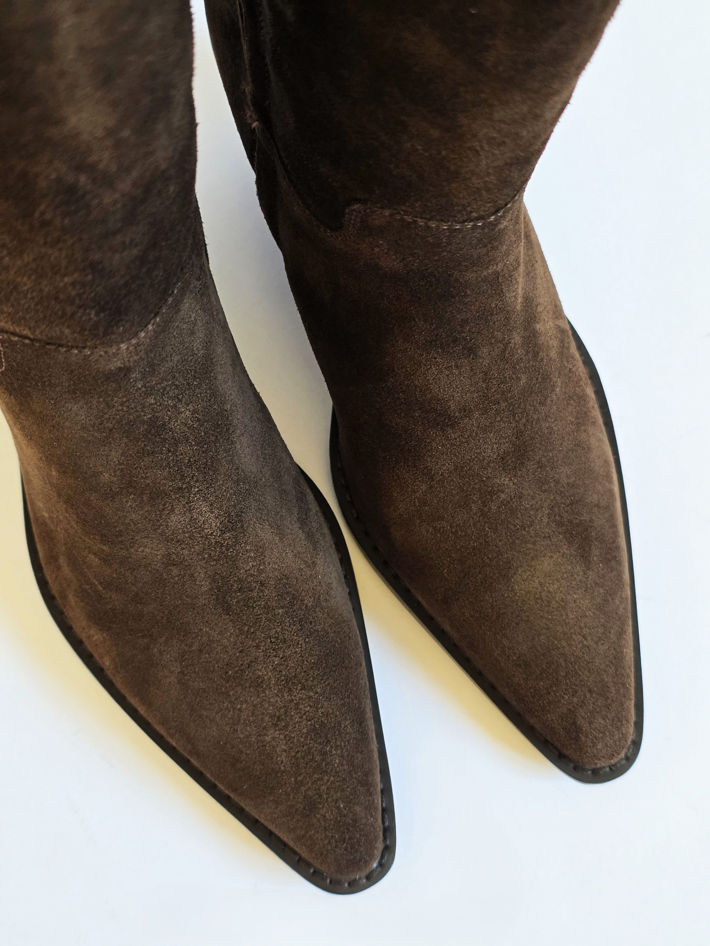 Everest Brown Suede