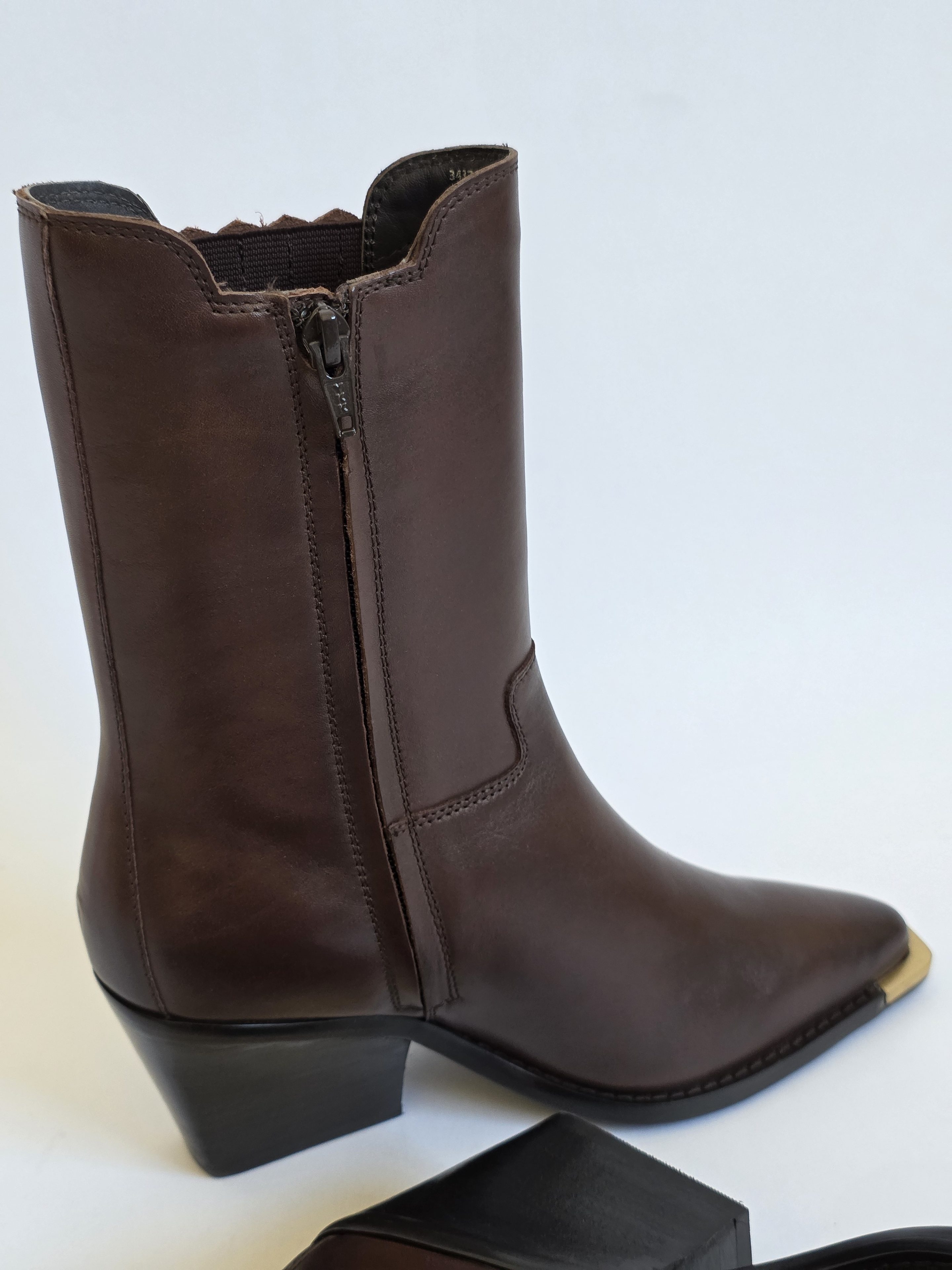 Denver Dark Brown